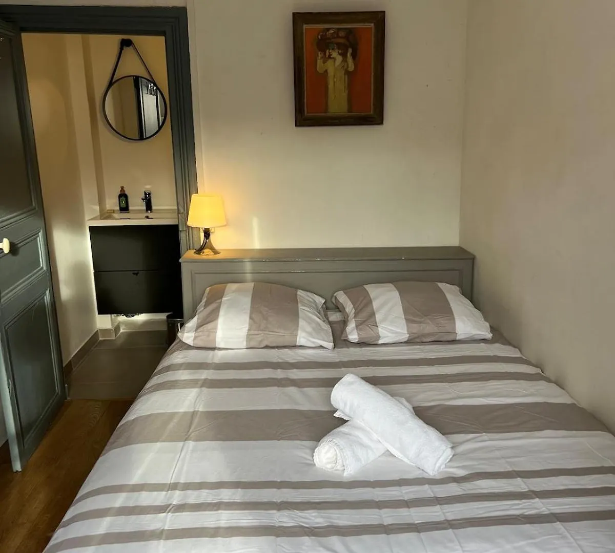 Appartement Proche Champs Elysee Paris 8E 0*,  France