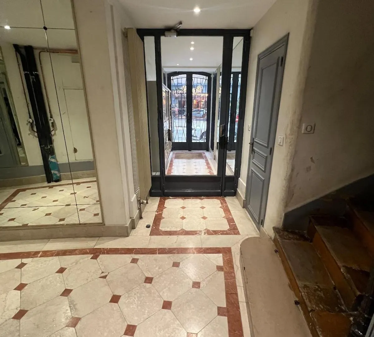 Appartement Proche Champs Elysee Paris 8E