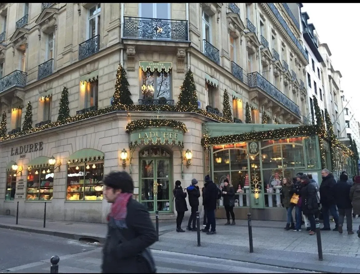 Appartement Proche Champs Elysee Paris 8E França