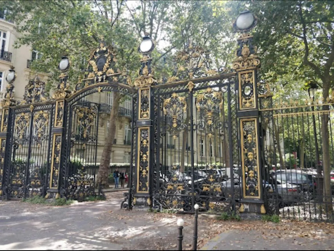 Appartement Proche Champs Elysee Paris 8E Apartamento